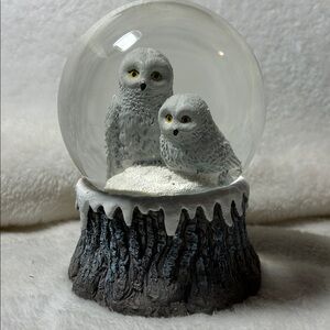 Musical Snowy Owl Snow Globe